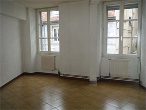 appartement à la location -   25000  BESANCON, surface 66 m2 location appartement - APR738649